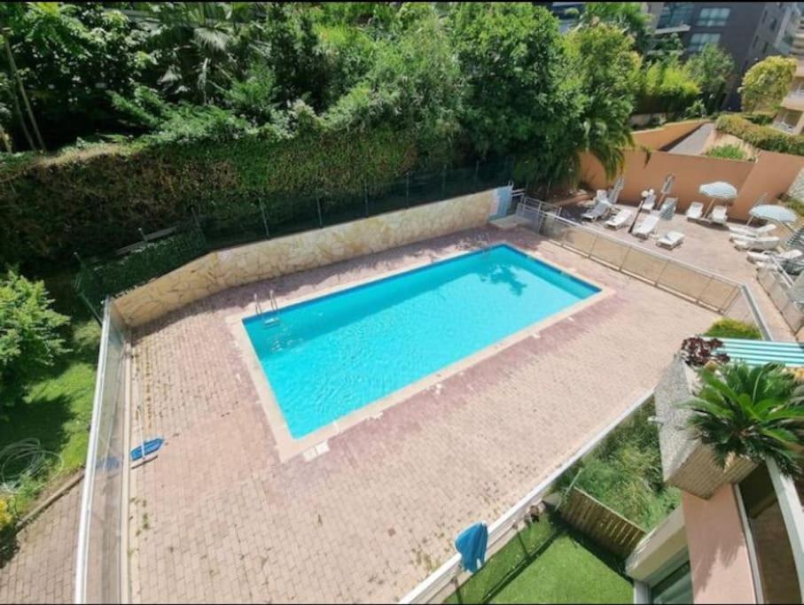 Appartement T2 En Bord De Mer Roquebrune-Cap-Martin Exterior photo